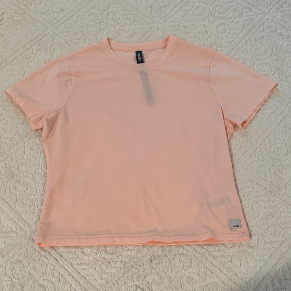 Vuori Peach Short Sleeve Tee cropped M